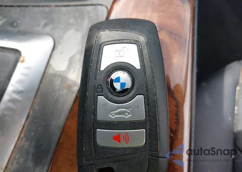 2017 BMW 320I xDrive из США, поврежденный, VIN WBA8E5G30HNU43603